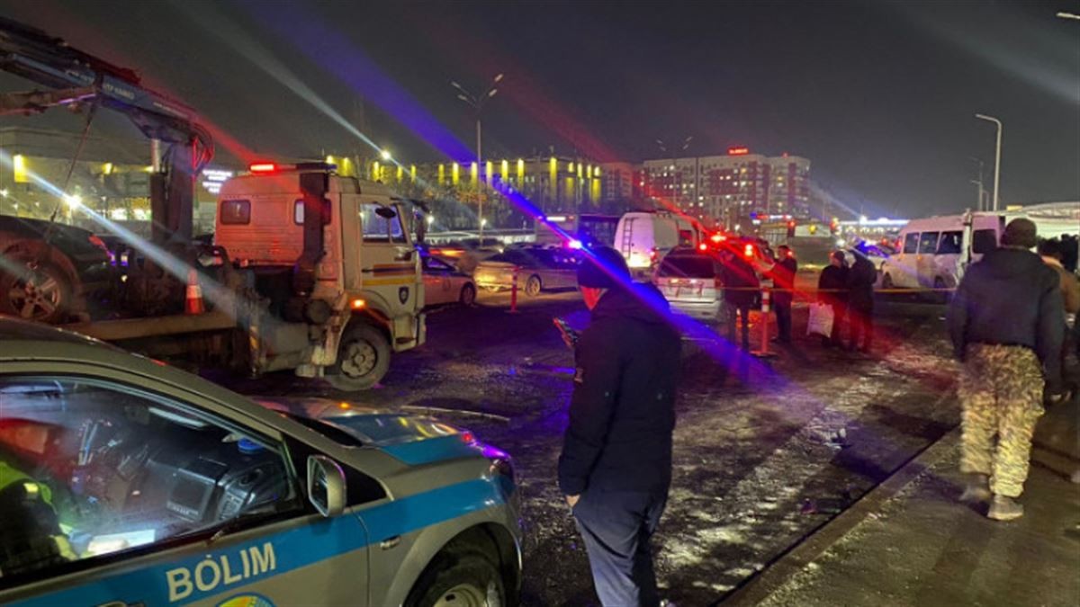 «Выпал глаз, половины головы нету»  отец умершего парня из за аварии в Алматы