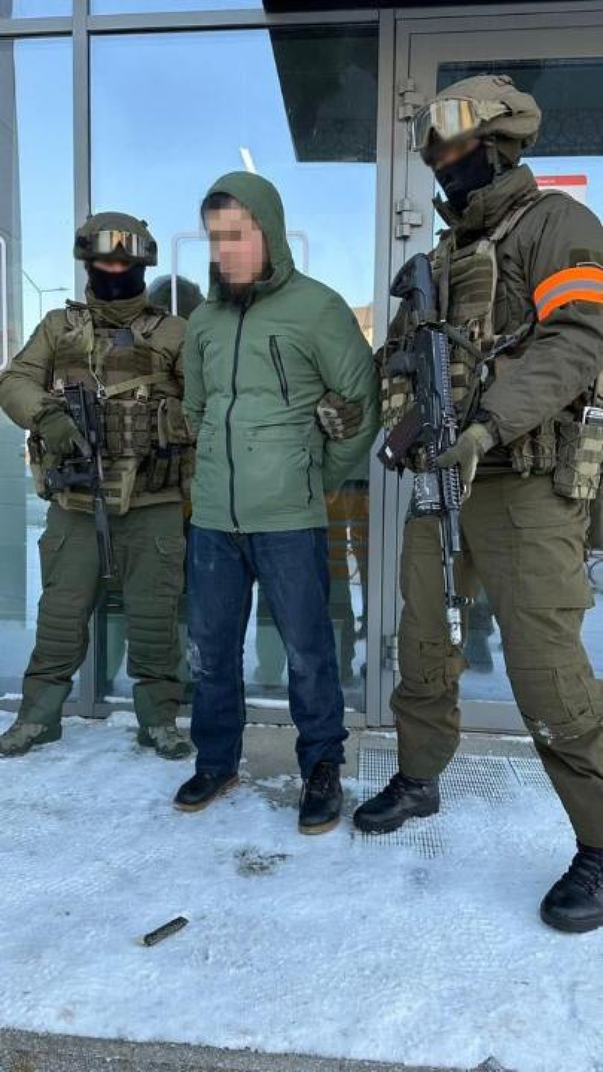 КНБ задержал троих радикалов (фото+видео)