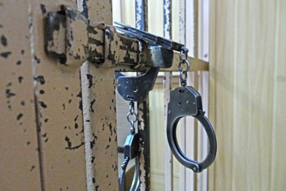 Осудили пожизненно:по делу об изнасиловании трехлетних близняшек и девятилетней девочки,