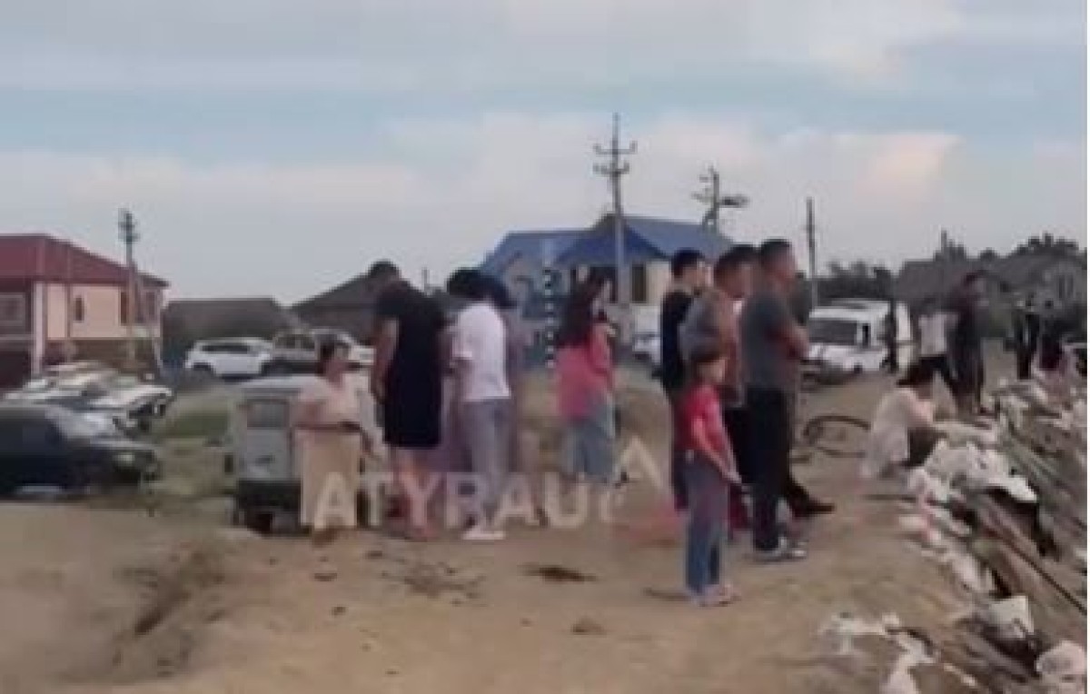 В Атырау утонули двое подростков... (+ВИДЕО)